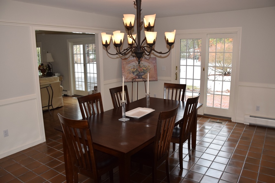 9 Cotuit Bay Drive, Cotuit, MA, 02635 Robert Paul Properties